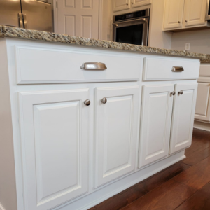 After &ndash; Close Up &ndash; Finished Island - Kitchen Cabinet Painting - Mason OH